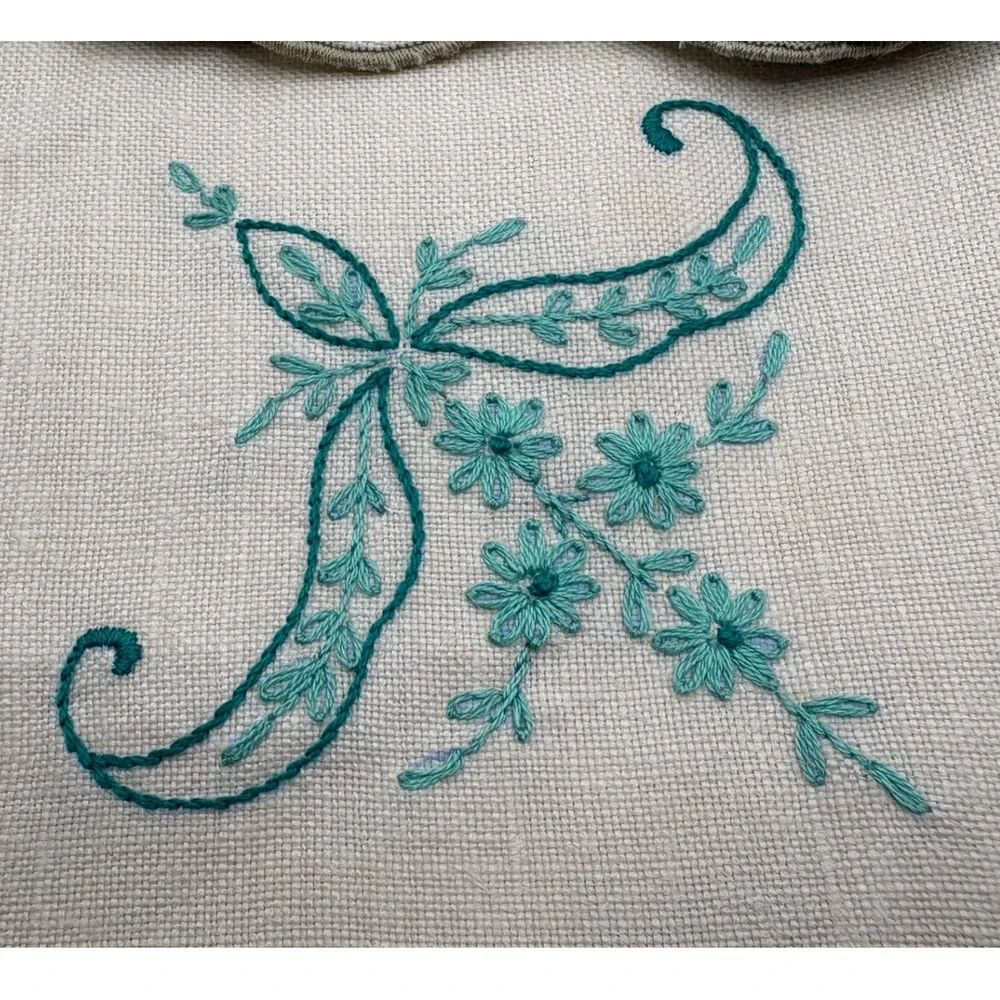 Vintage Hand Embroidered Linen Napkins Set of 4 Scallop Floral Teal Cream 16x16